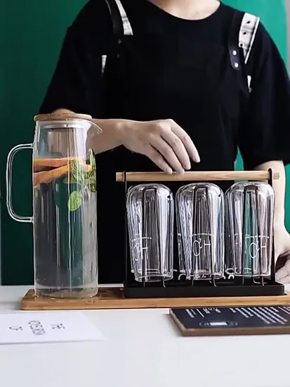 Clear High Borosilicate Glass Water Drinking Jugs Water Pitcher Glass with Bamboo Lid 